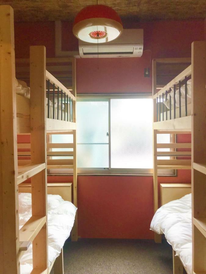 Mad Cat Hostel Osaka & Bar Экстерьер фото